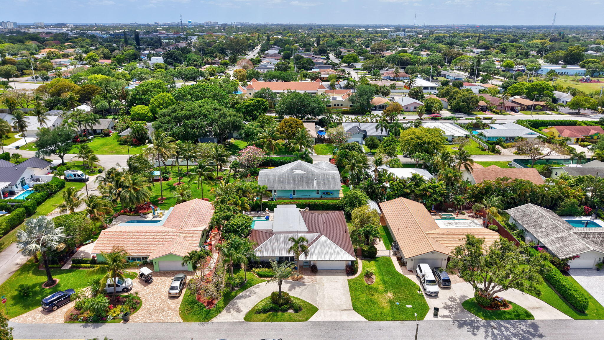 Delray Beach, Florida, 33444, United States, 4 Bedrooms Bedrooms, ,3 BathroomsBathrooms,Residential,Active,2036667