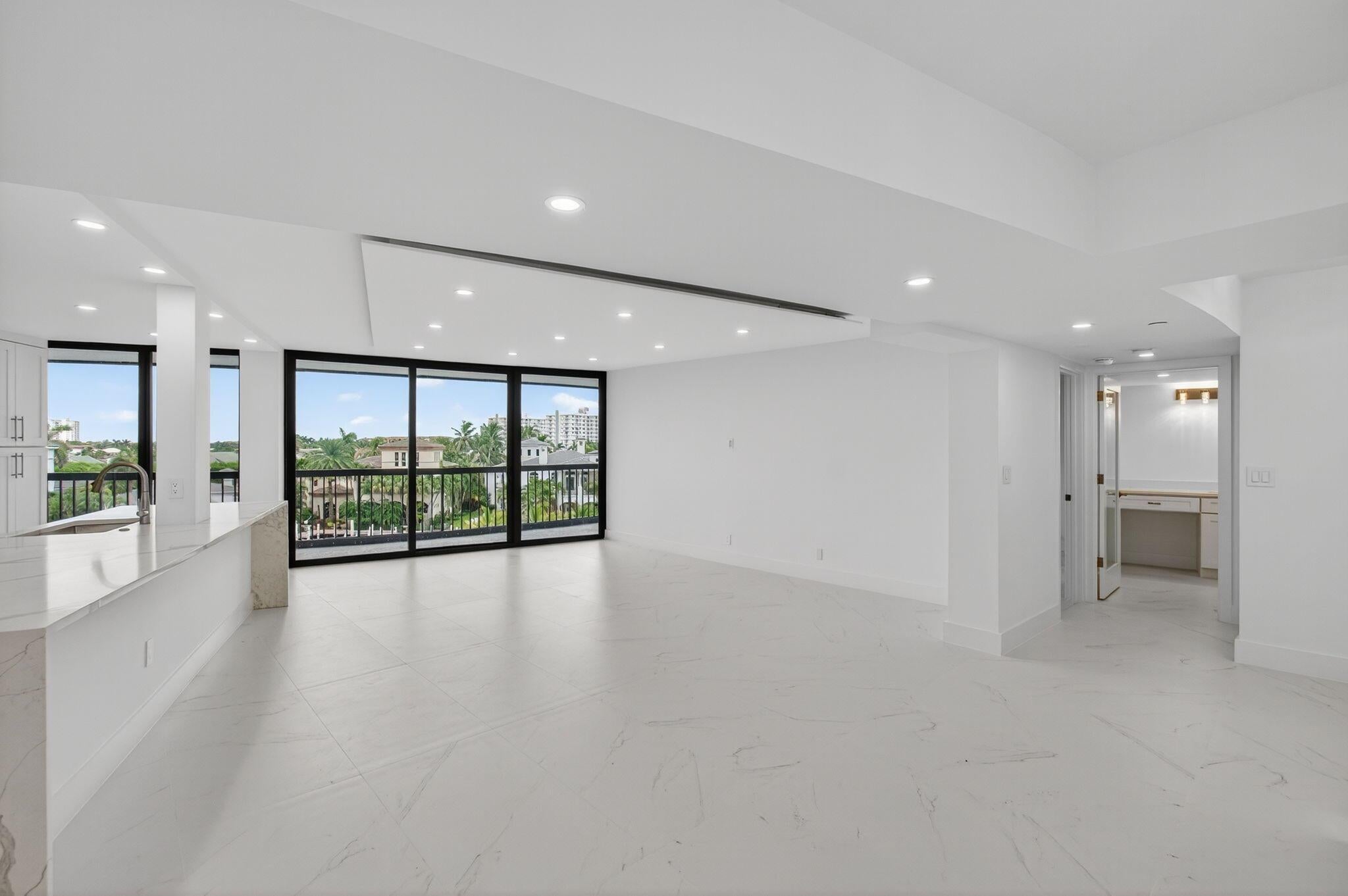 Highland Beach, Florida, 33487, United States, ,2 BathroomsBathrooms,Residential,Active,1762854