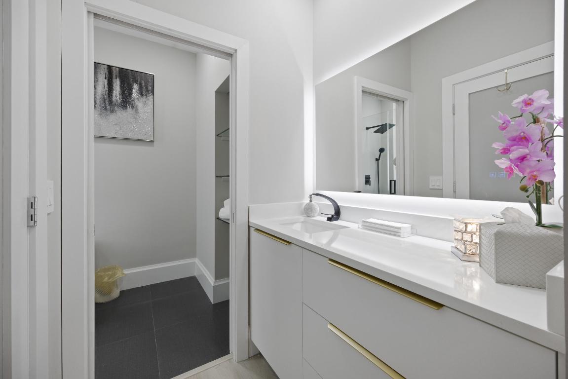 Boca Raton, Florida, 33498, United States, 4 Bedrooms Bedrooms, ,5 BathroomsBathrooms,Residential,Active,2008726