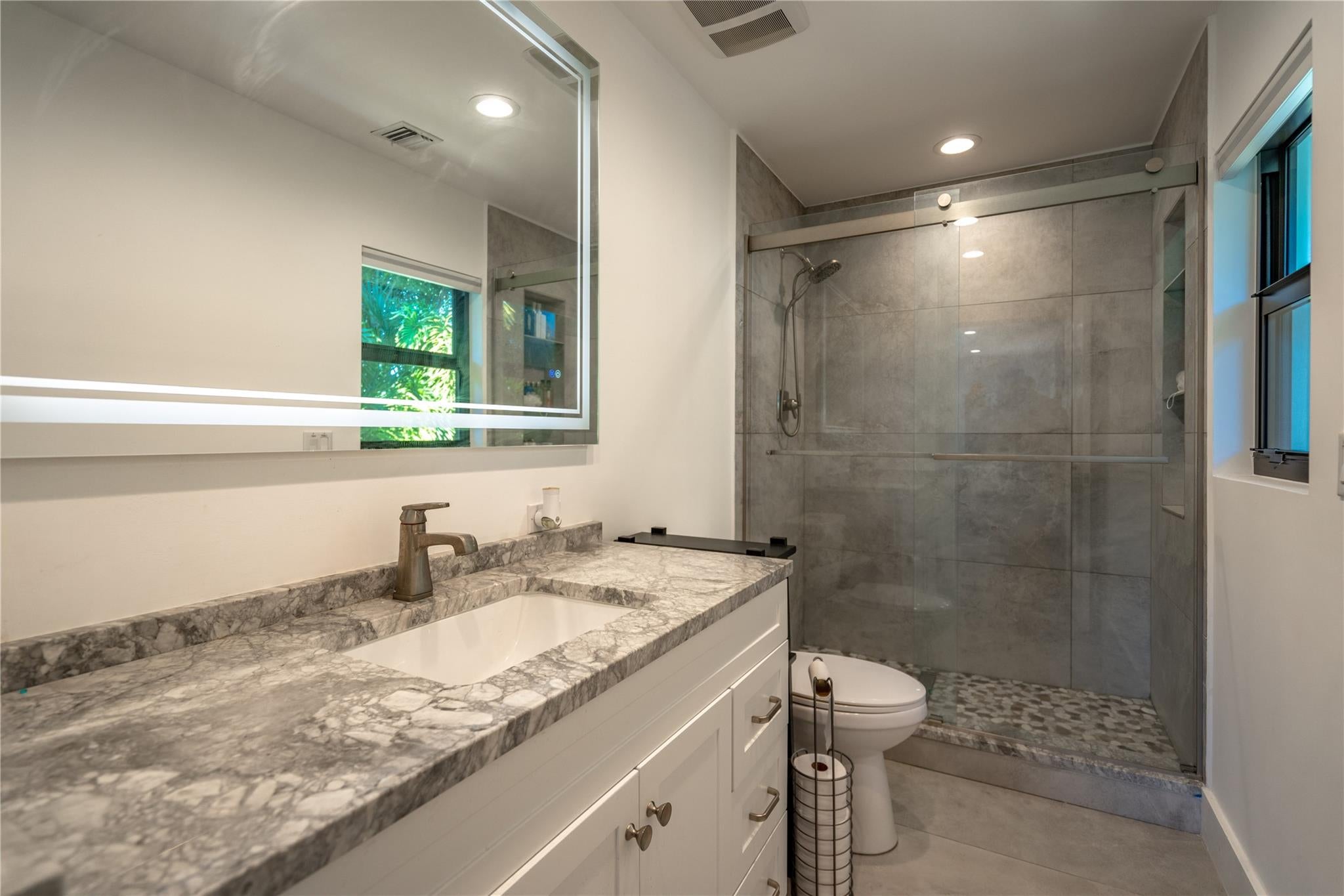 Fort Lauderdale, Florida, 33306, United States, ,8 BathroomsBathrooms,Residential,Active,1770111