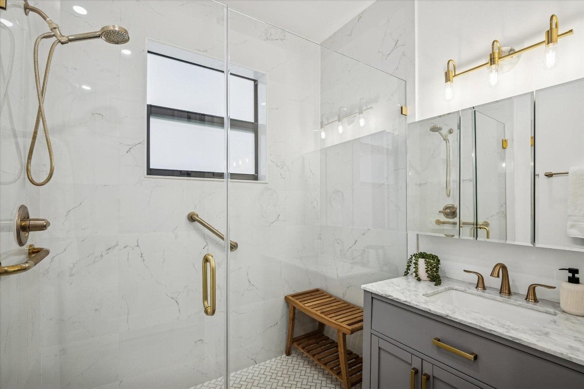 Parkland, Florida, 33067, United States, 7 Bedrooms Bedrooms, ,6 BathroomsBathrooms,Residential,Active,2002358