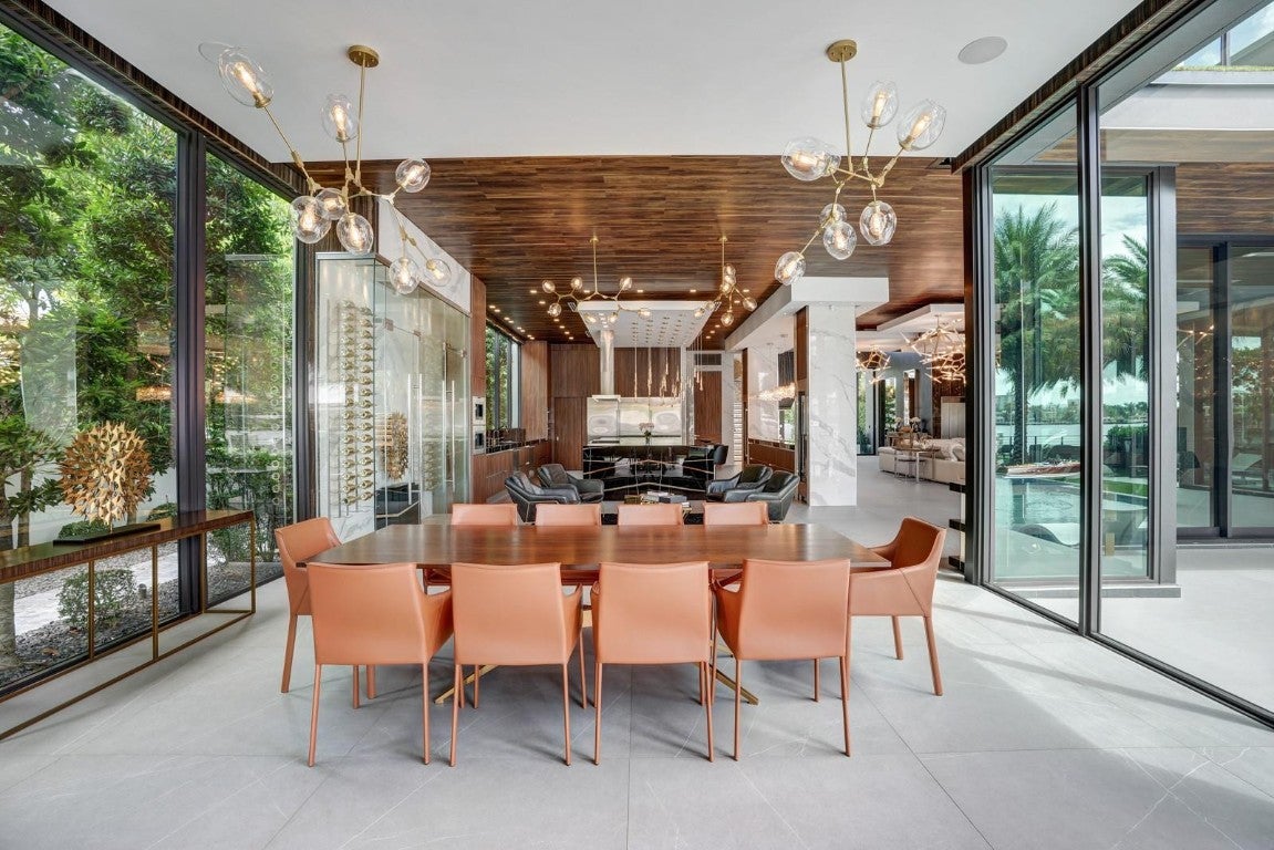 Fort Lauderdale, Florida, 33304, United States, 6 Bedrooms Bedrooms, ,9 BathroomsBathrooms,Residential,Active,2007970