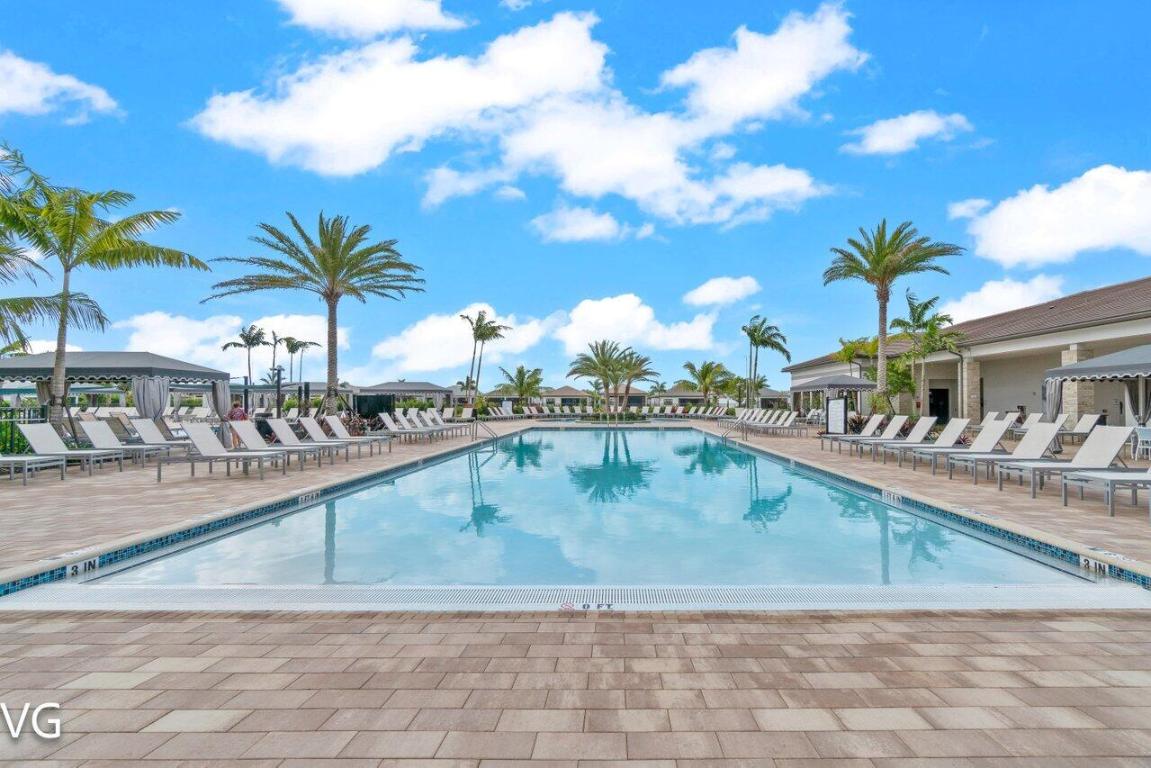 Boynton Beach, Florida, 33473, United States, 3 Bedrooms Bedrooms, ,4 BathroomsBathrooms,Residential,Active,2011883