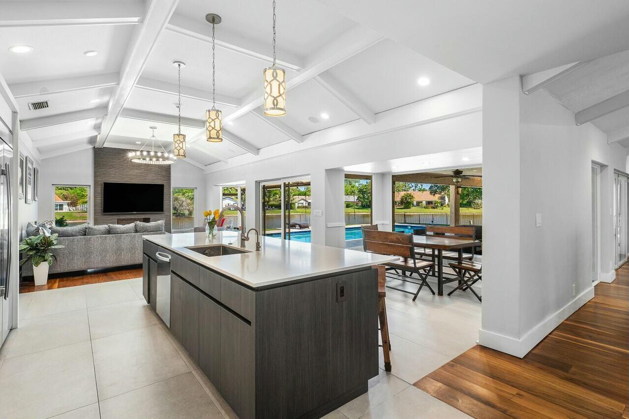 Boca Raton, Florida, 33433, United States, 4 Bedrooms Bedrooms, ,3 BathroomsBathrooms,Residential,Active,1941381