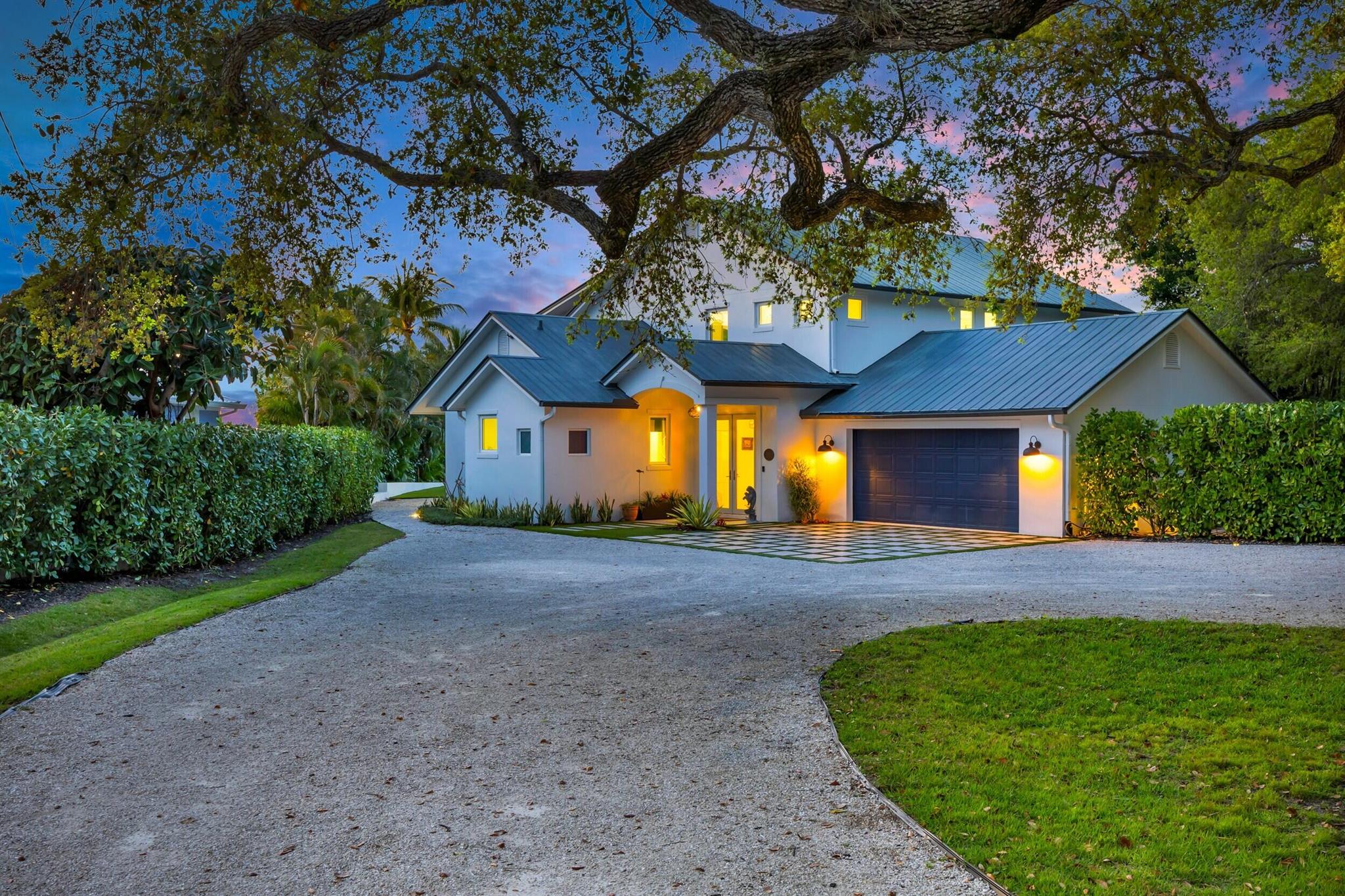 Stuart, Florida, 34994, United States, 4 Bedrooms Bedrooms, ,4 BathroomsBathrooms,Residential,Active,1782767