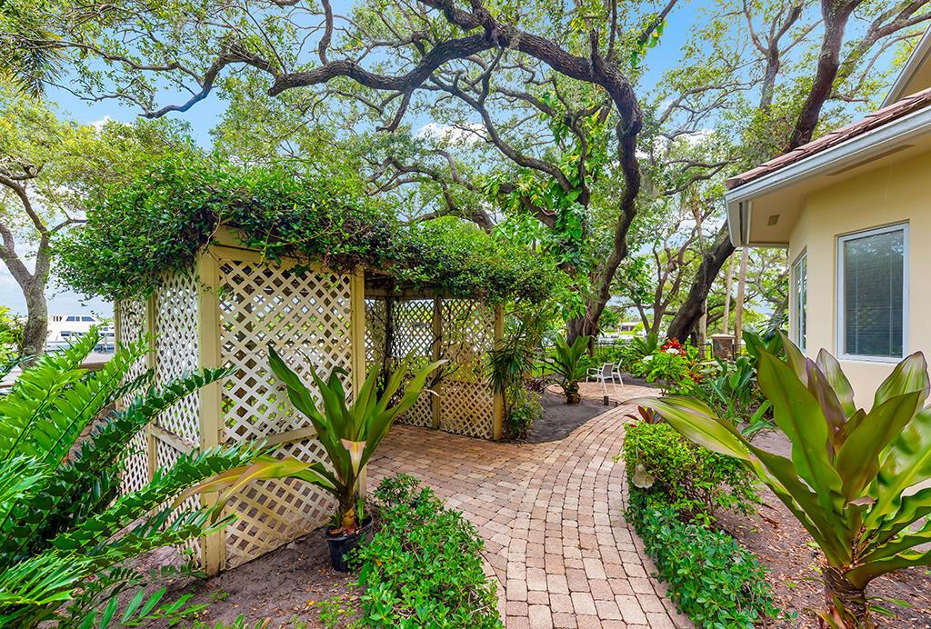 Palm Beach Gardens, Florida, 33410, United States, 9 Bedrooms Bedrooms, ,7 BathroomsBathrooms,Residential,Active,1899202