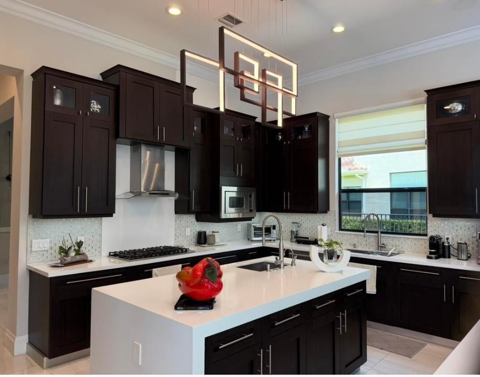 Delray Beach, Florida, 33446, United States, 5 Bedrooms Bedrooms, ,7 BathroomsBathrooms,Residential,Active,2007942