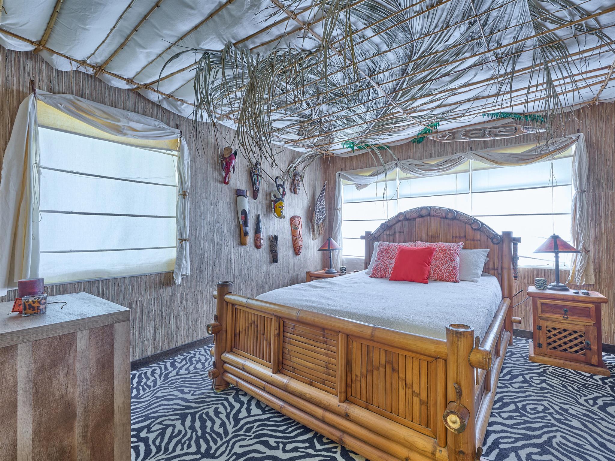 Lighthouse Point, Florida, 33064, United States, 4 Bedrooms Bedrooms, ,3 BathroomsBathrooms,Residential,Active,1900500