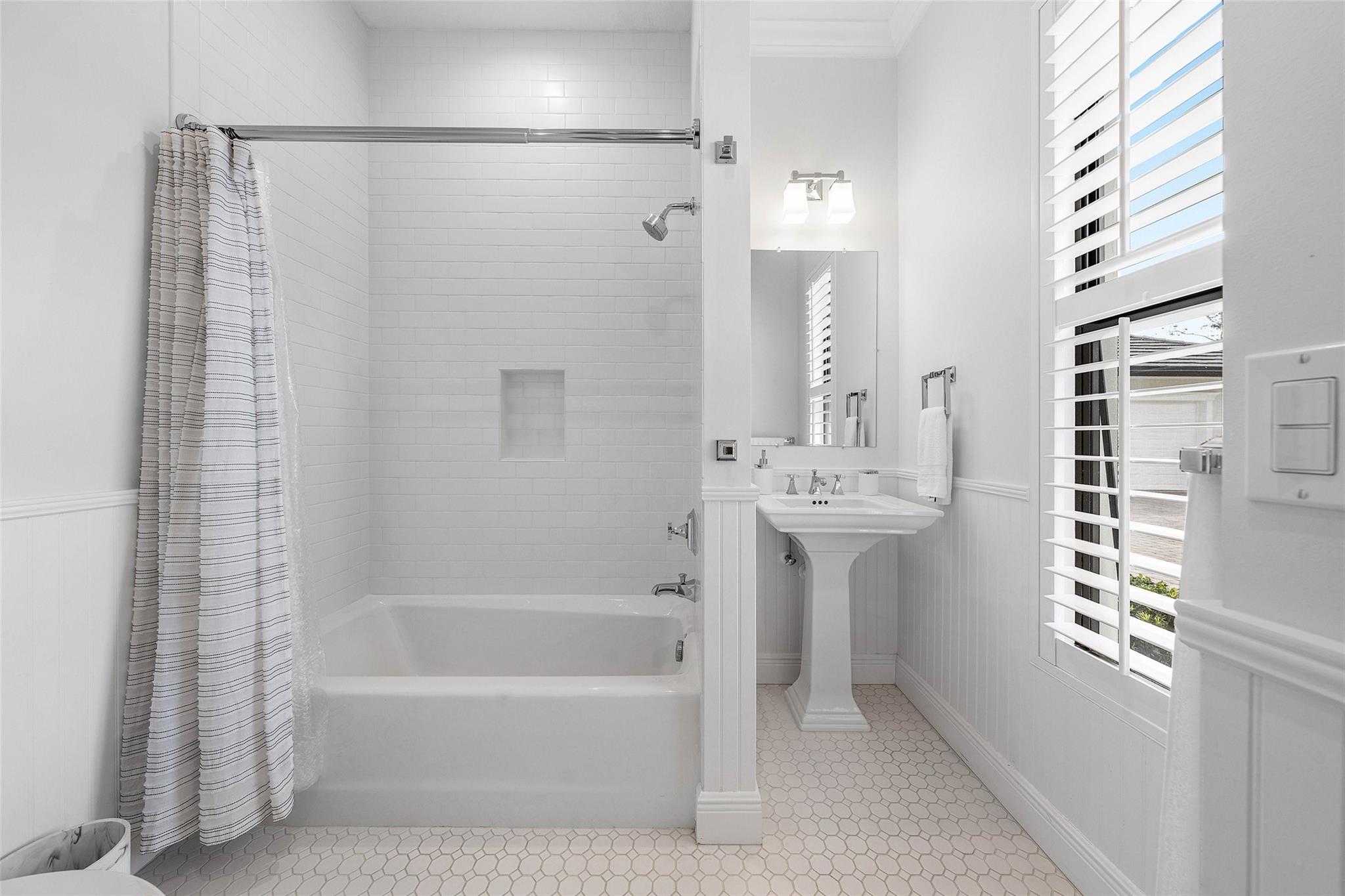 Wellington, Florida, 33470, United States, 4 Bedrooms Bedrooms, ,4 BathroomsBathrooms,Residential,Active,1965828