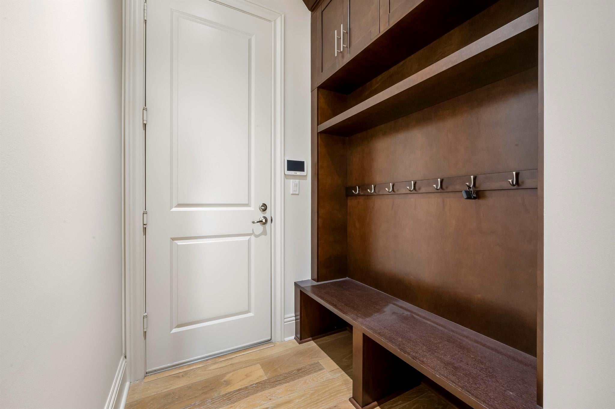 Palm City, Florida, 34990, United States, 5 Bedrooms Bedrooms, ,8 BathroomsBathrooms,Residential,Active,1929775