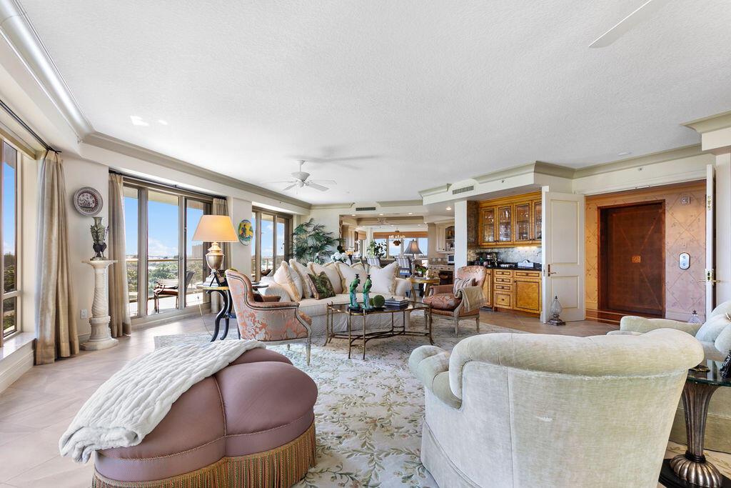 Singer Island, Florida, 33404, United States, 3 Bedrooms Bedrooms, ,5 BathroomsBathrooms,Residential,Active,1990606