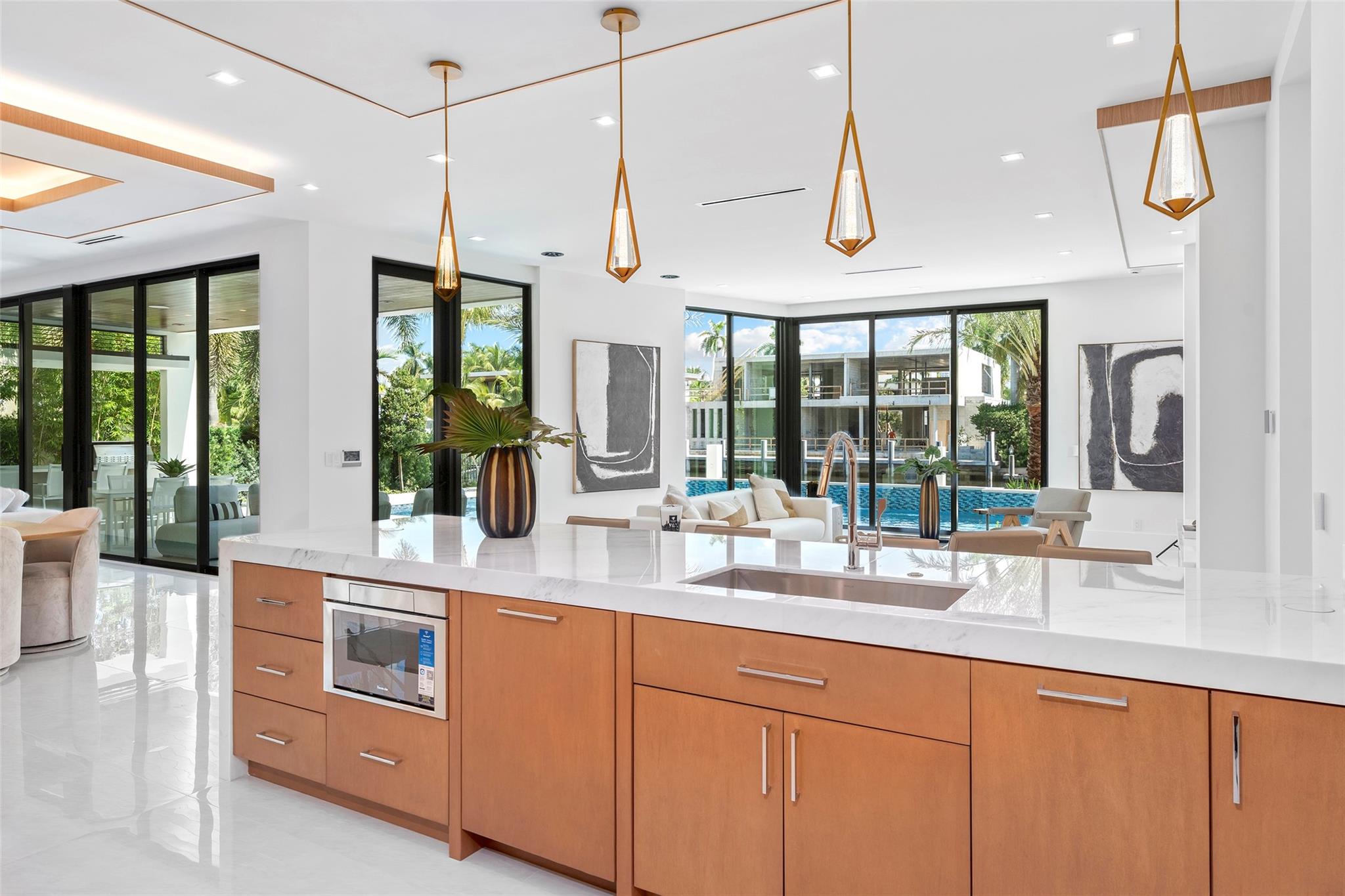 Fort Lauderdale, Florida, 33301, United States, 6 Bedrooms Bedrooms, ,6 BathroomsBathrooms,Residential,Active,1970946