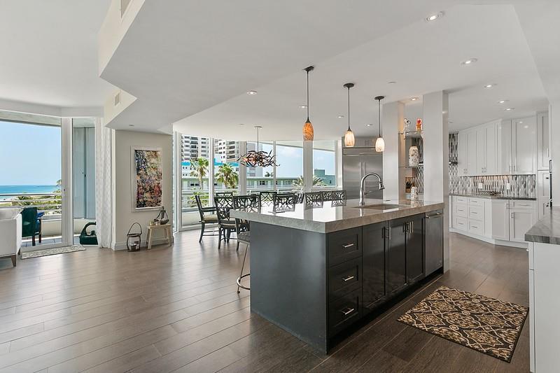 Lauderdale By The Sea, Florida, 33062, United States, 3 Bedrooms Bedrooms, ,4 BathroomsBathrooms,Residential,Active,1986920