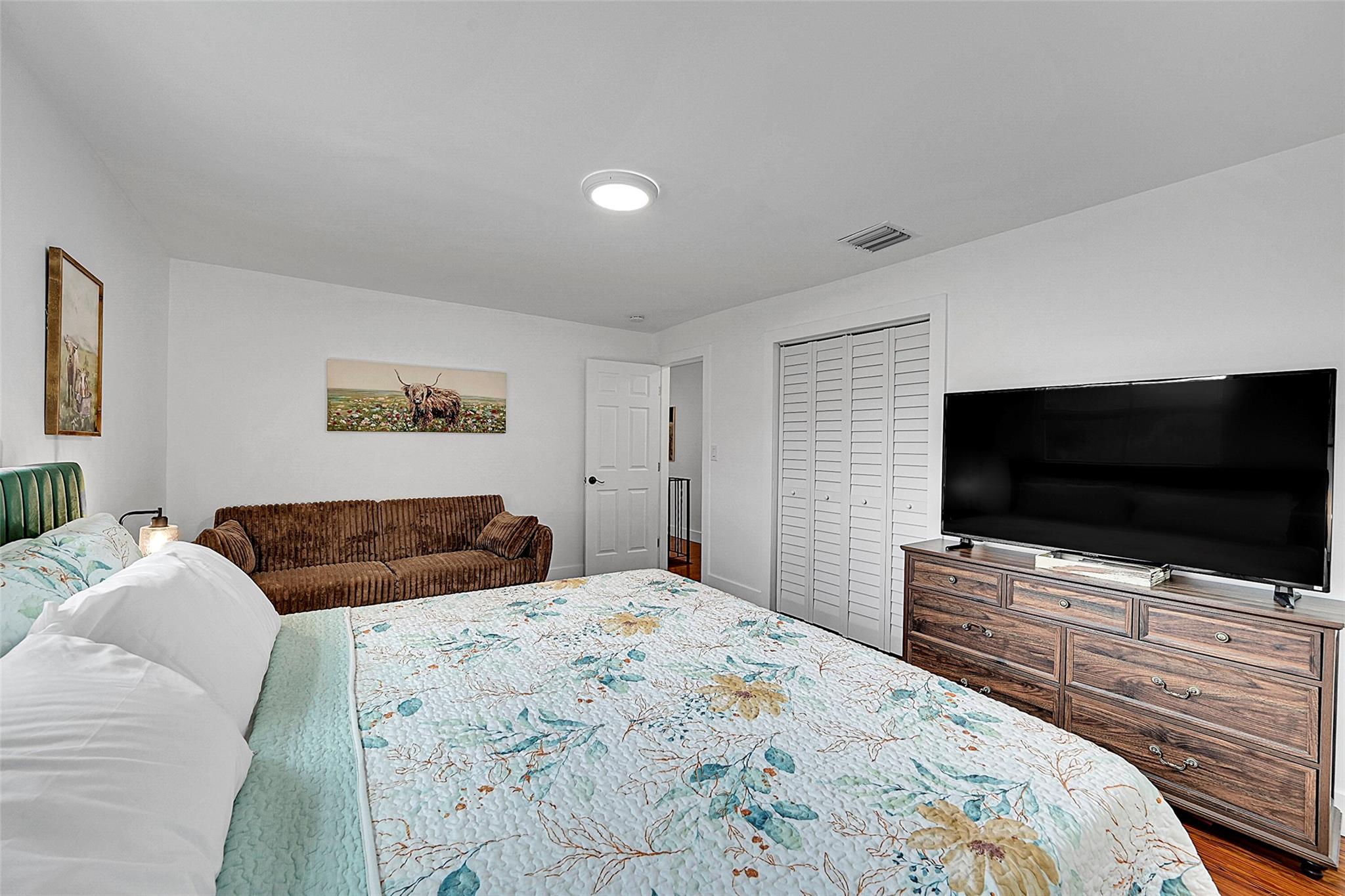 Plantation, Florida, 33323, United States, 4 Bedrooms Bedrooms, ,3 BathroomsBathrooms,Residential,Active,1922678