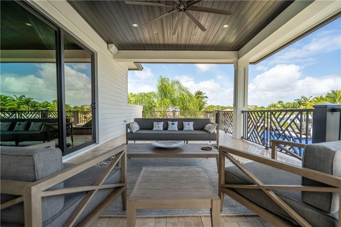 Lighthouse Point, Florida, 33064, United States, 3 Bedrooms Bedrooms, ,5 BathroomsBathrooms,Residential,Active,2011211