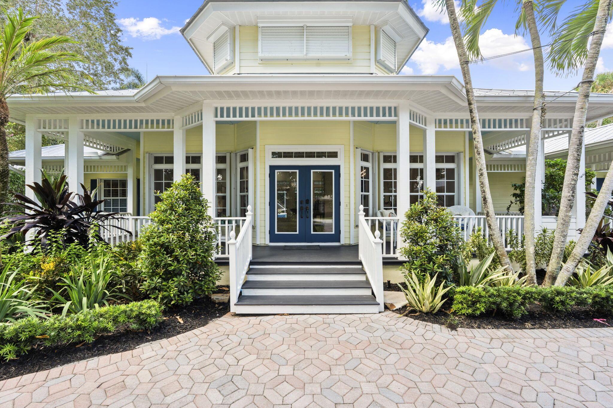 Sewalls Point, Florida, 34996, United States, 4 Bedrooms Bedrooms, ,3 BathroomsBathrooms,Residential,Active,1953273