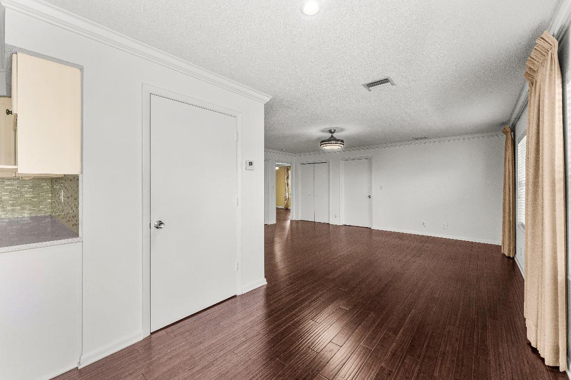 West Palm Beach, Florida, 33405, United States, 4 Bedrooms Bedrooms, ,5 BathroomsBathrooms,Residential,Active,2007629