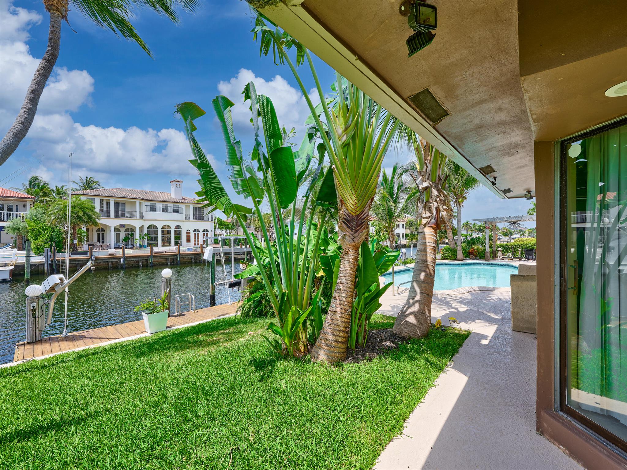 Lighthouse Point, Florida, 33064, United States, 4 Bedrooms Bedrooms, ,3 BathroomsBathrooms,Residential,Active,1900500