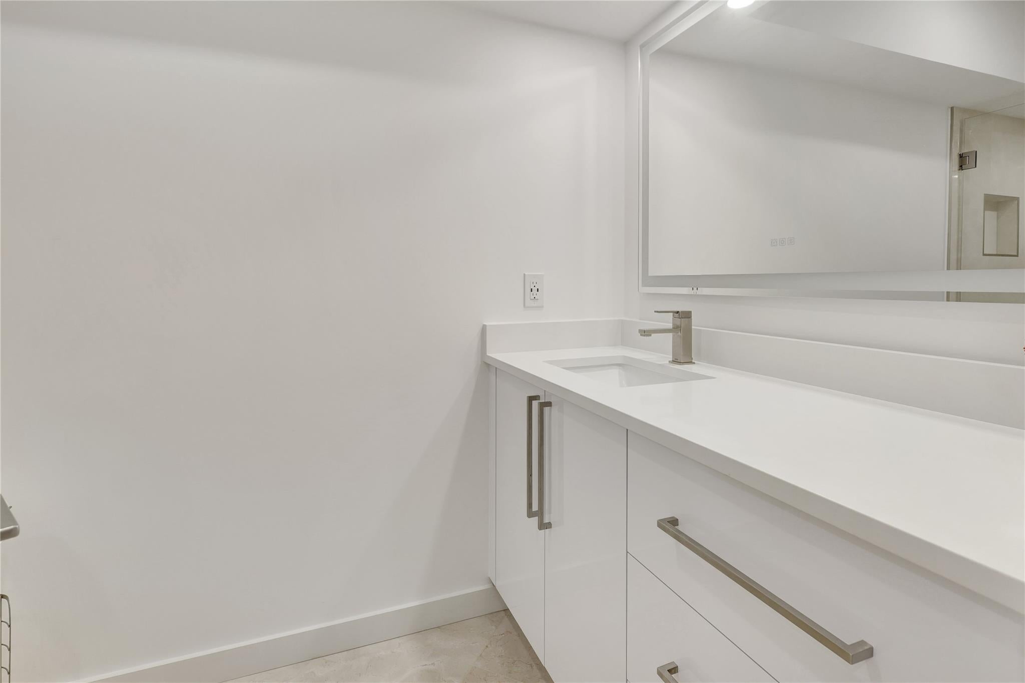 Deerfield Beach, Florida, 33441, United States, 2 Bedrooms Bedrooms, ,2 BathroomsBathrooms,Residential,Active,1973276