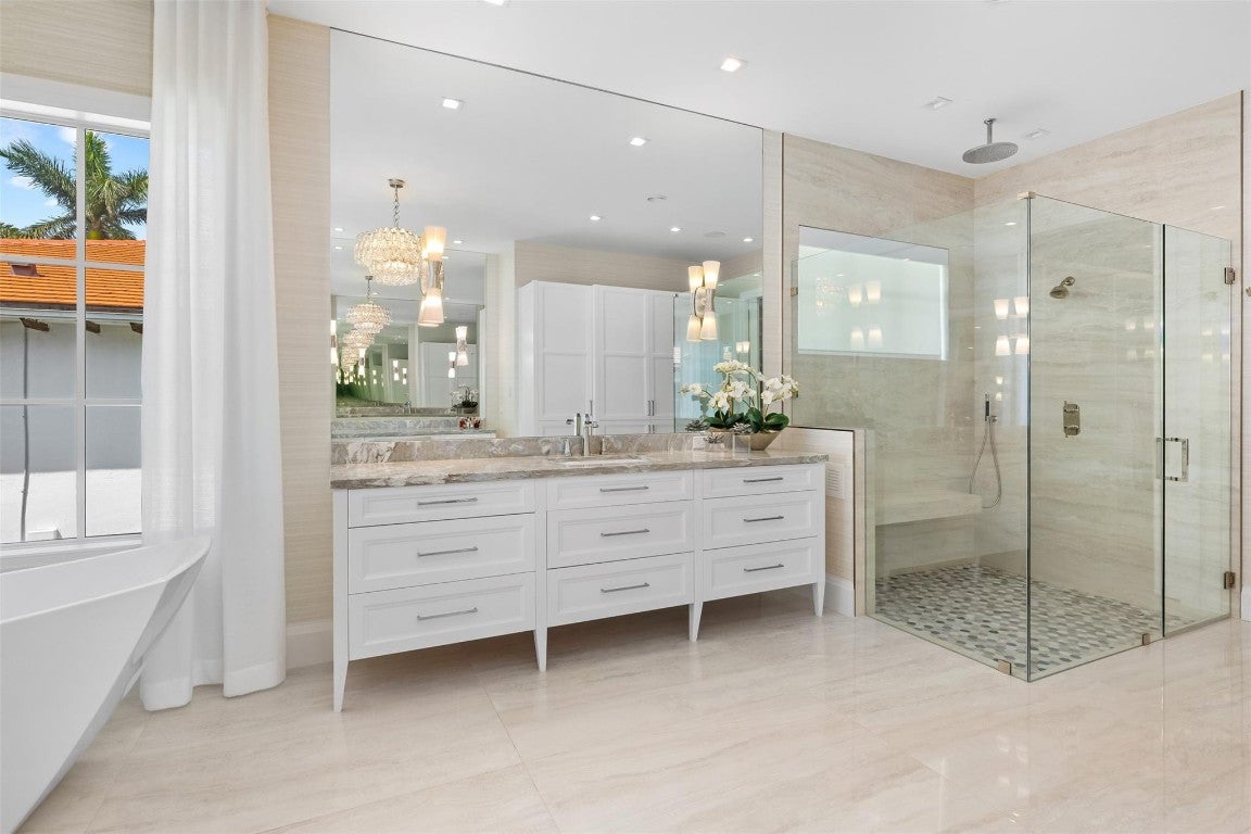 Fort Lauderdale, Florida, 33316, United States, 6 Bedrooms Bedrooms, ,9 BathroomsBathrooms,Residential,Active,2008314