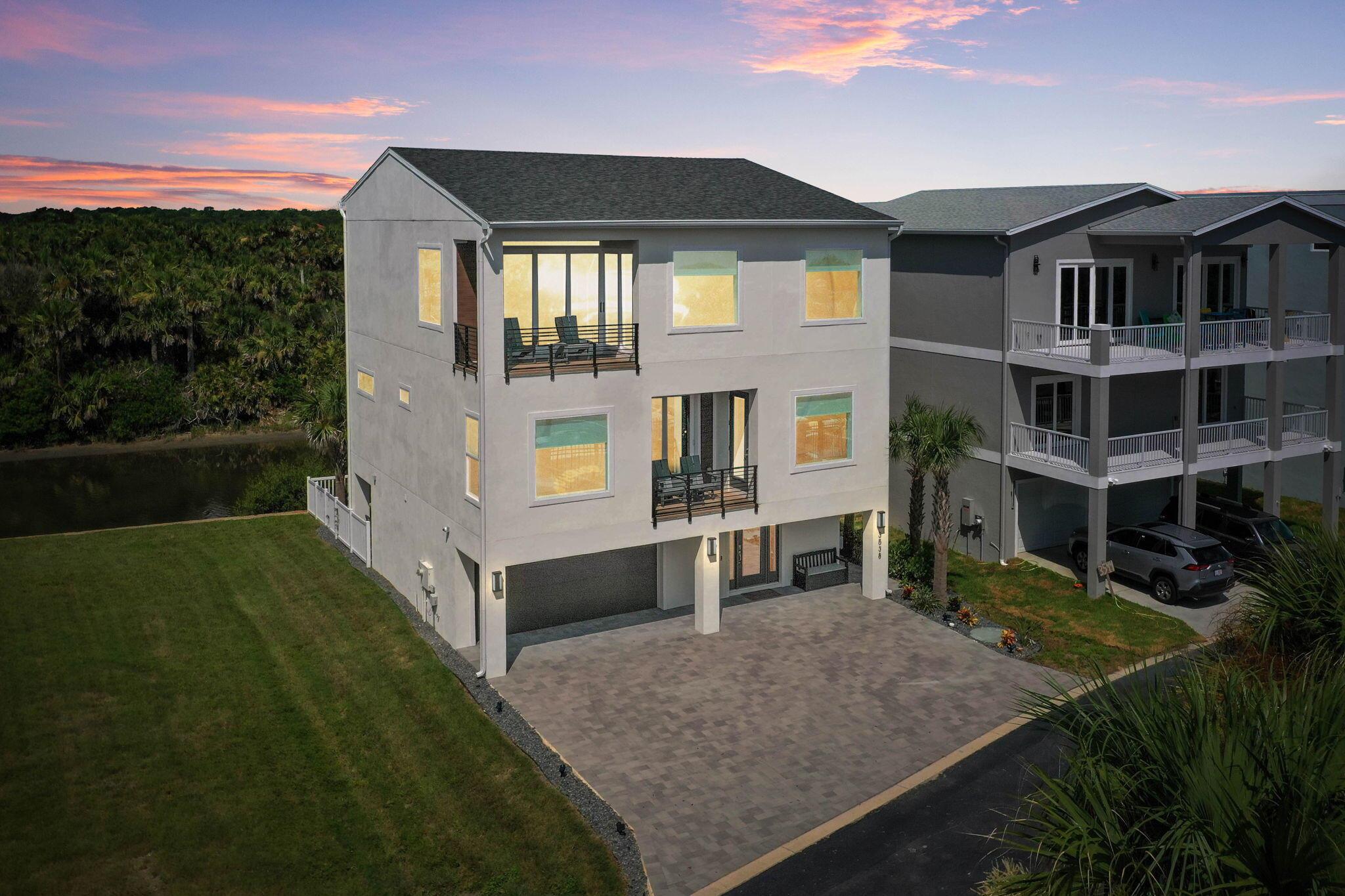 Palm Coast, Florida, 32137, United States, 5 Bedrooms Bedrooms, ,5 BathroomsBathrooms,Residential,Active,1944102