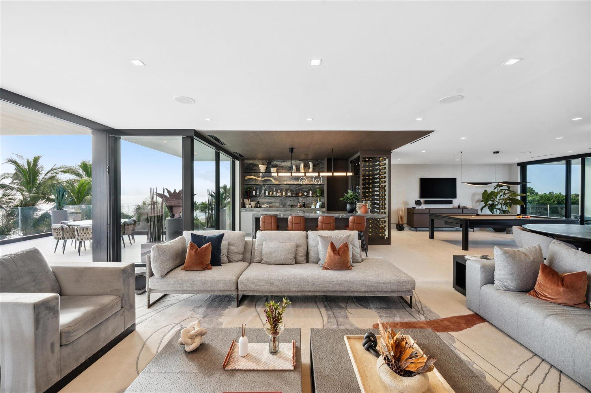 Hillsboro Beach, Florida, 33062, United States, 6 Bedrooms Bedrooms, ,8 BathroomsBathrooms,Residential,Active,2008711