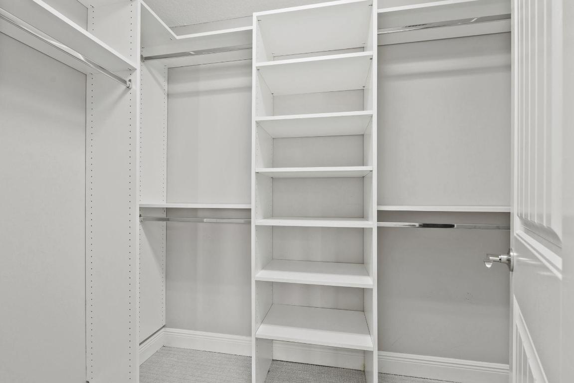 Fort Pierce, Florida, 34949, United States, 5 Bedrooms Bedrooms, ,5 BathroomsBathrooms,Residential,Active,2007926