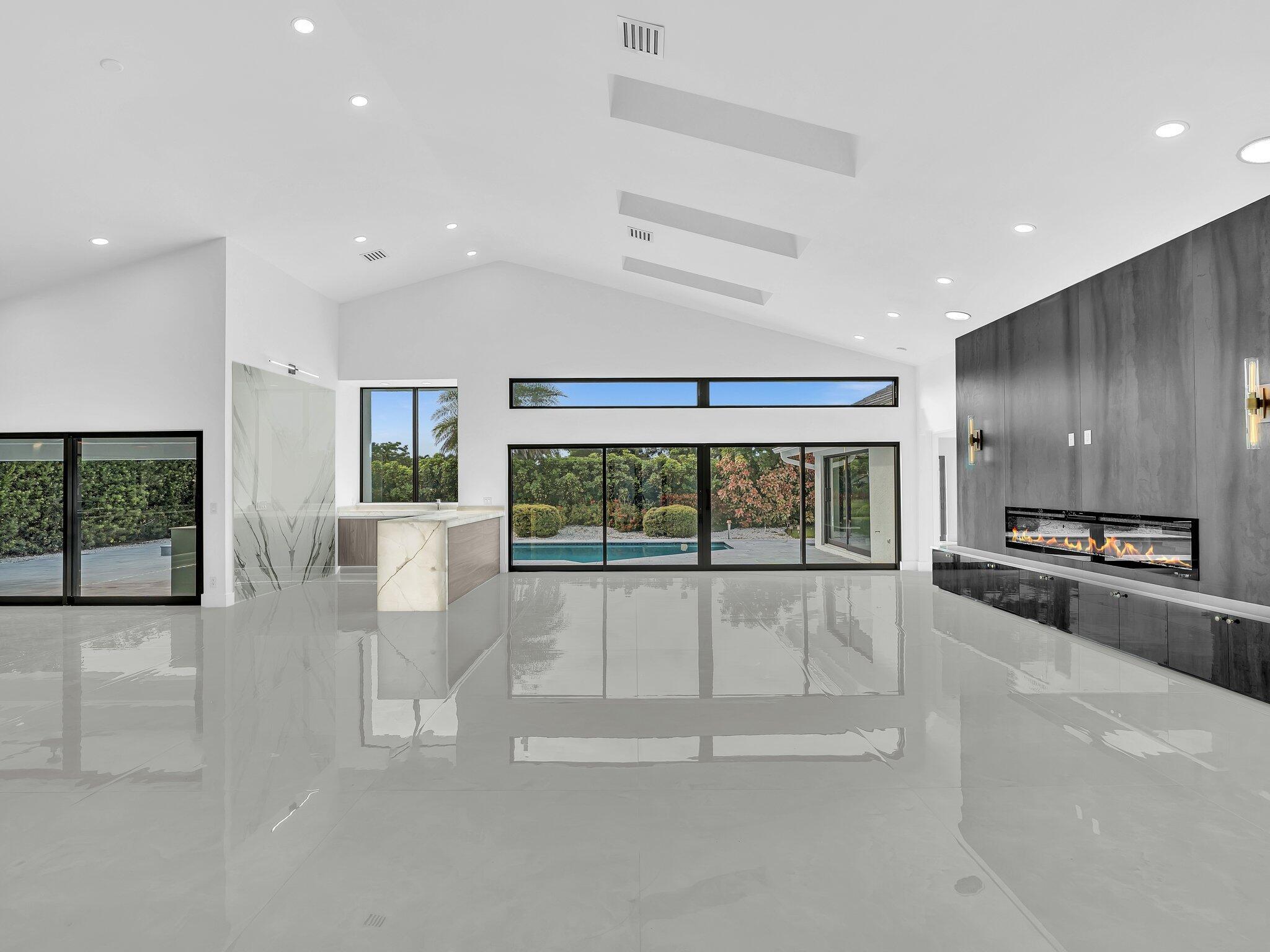 Boca Raton, Florida, 33433, United States, 5 Bedrooms Bedrooms, ,4 BathroomsBathrooms,Residential,Active,1967119