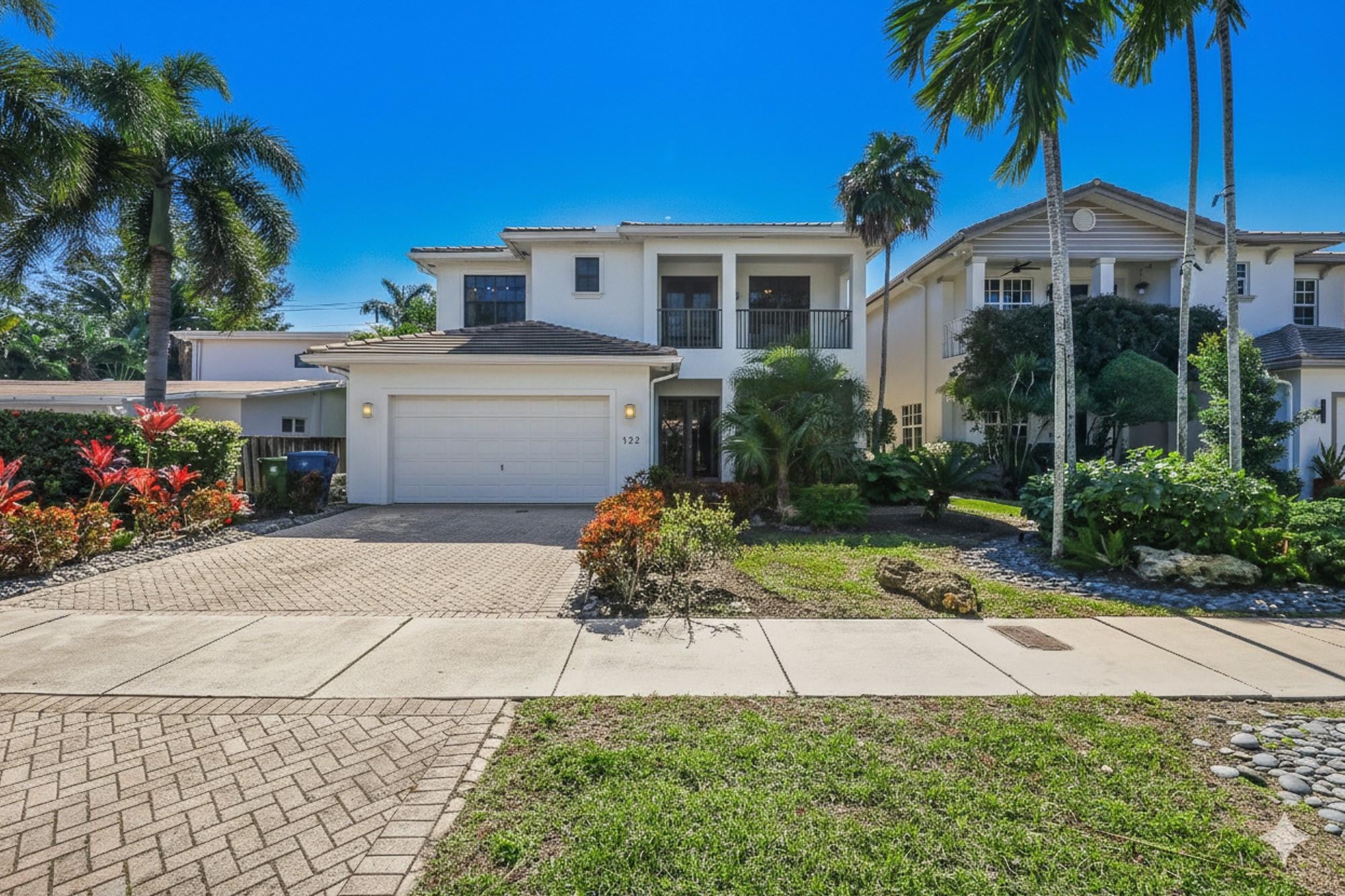 Wilton Manors, Florida, 33305, United States, 4 Bedrooms Bedrooms, ,4 BathroomsBathrooms,Residential,Active,2015475