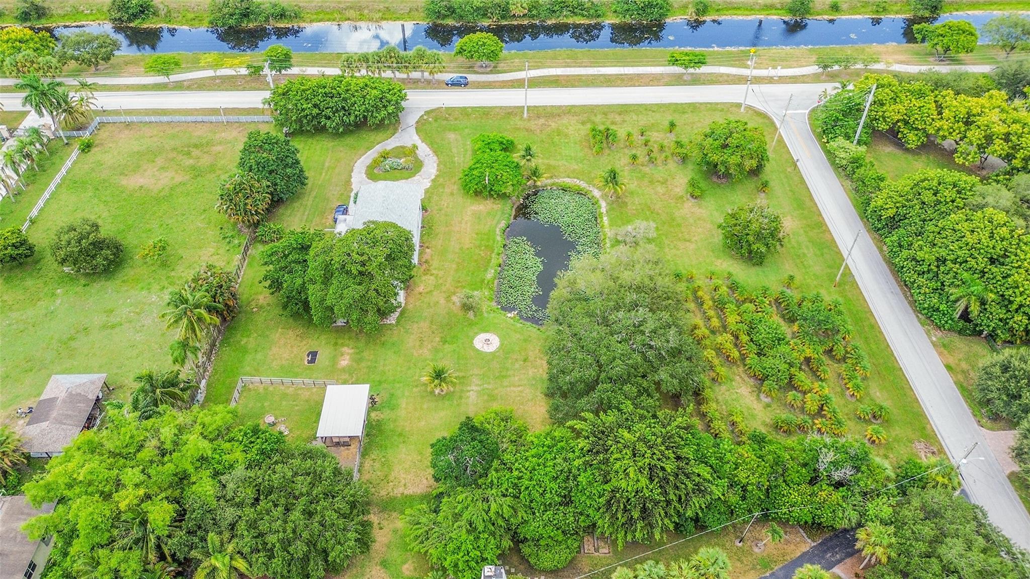 Plantation, Florida, 33323, United States, 4 Bedrooms Bedrooms, ,3 BathroomsBathrooms,Residential,Active,1922678