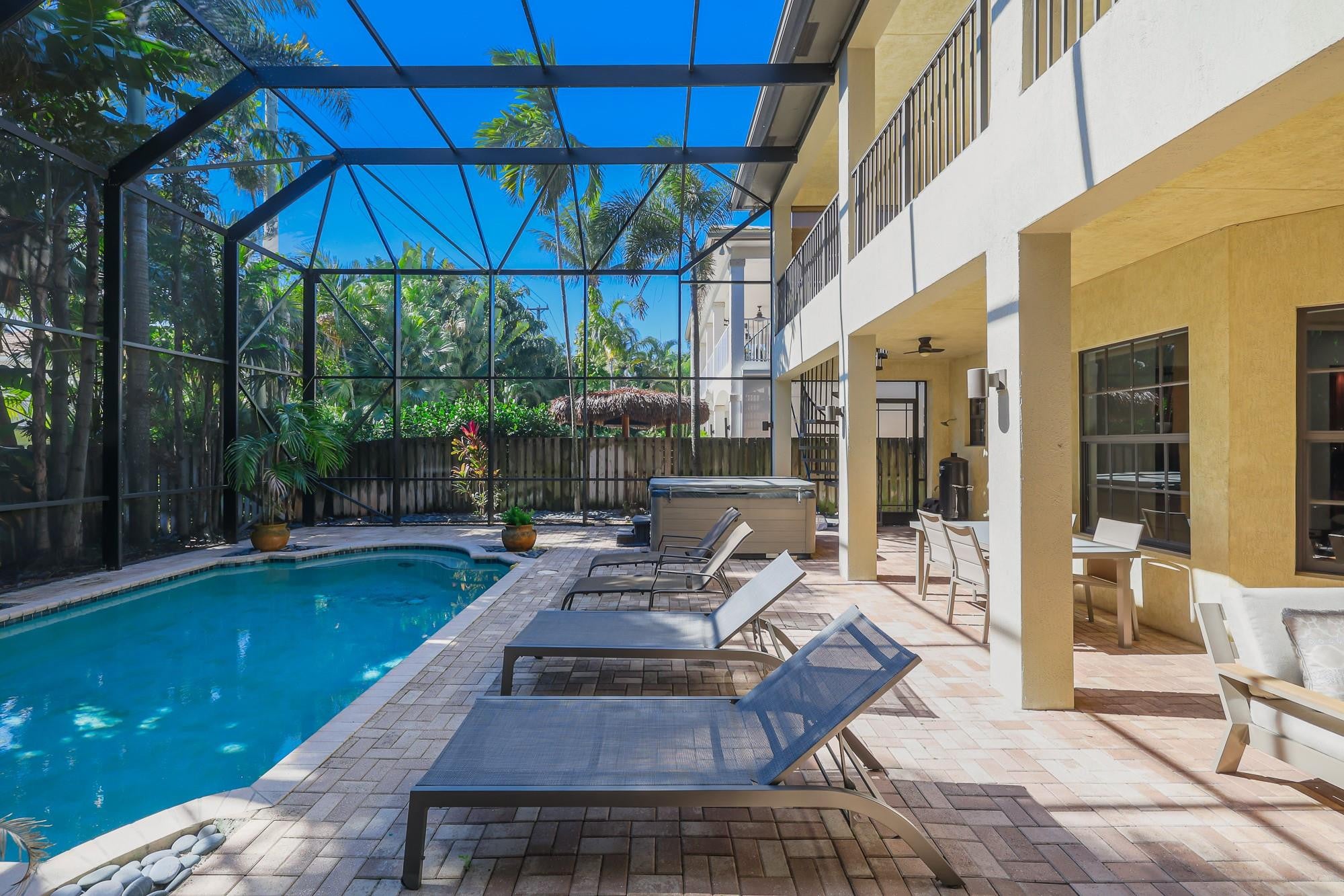 Wilton Manors, Florida, 33305, United States, 4 Bedrooms Bedrooms, ,4 BathroomsBathrooms,Residential,Active,2015475