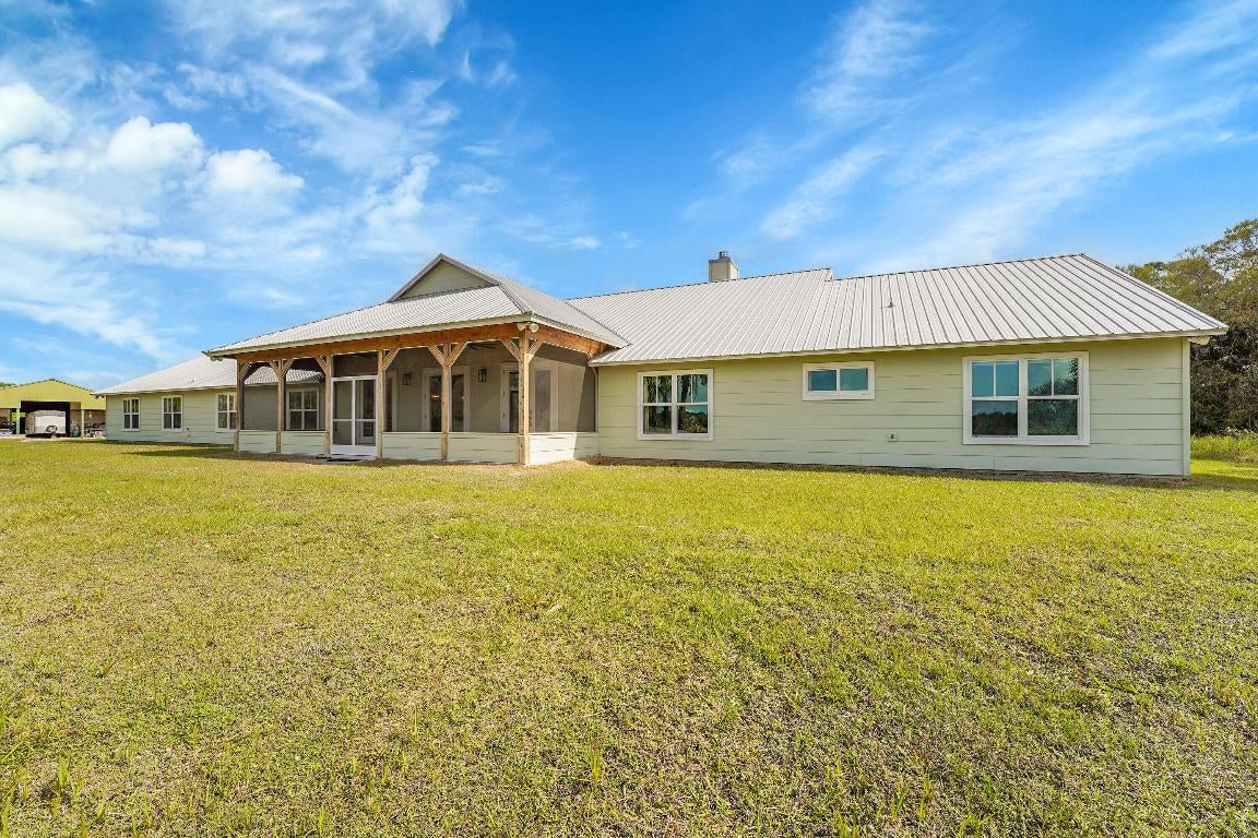 Okeechobee, Florida, 34974, United States, 4 Bedrooms Bedrooms, ,4 BathroomsBathrooms,Residential,Active,2008332