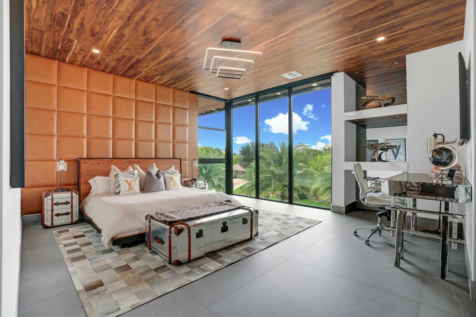 Fort Lauderdale, Florida, 33304, United States, ,9 BathroomsBathrooms,Residential,Active,1704754