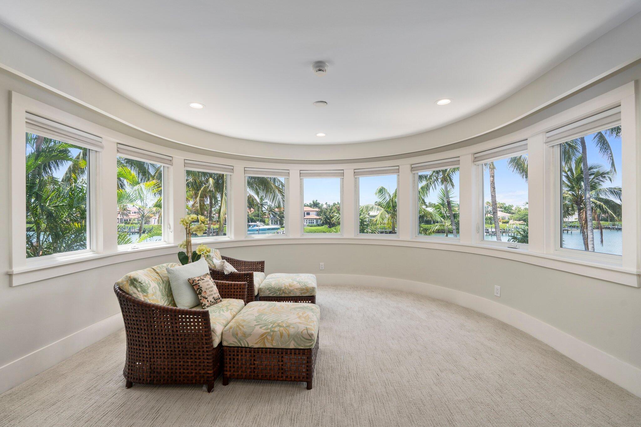Stuart, Florida, 34996, United States, 4 Bedrooms Bedrooms, ,6 BathroomsBathrooms,Residential,Active,1831837