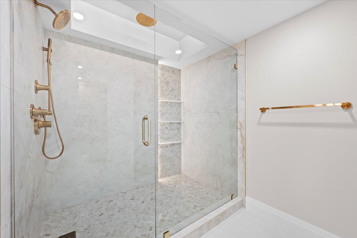 North Palm Beach, Florida, 33408, United States, 3 Bedrooms Bedrooms, ,3 BathroomsBathrooms,Residential,Active,1933736