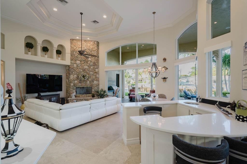 Pompano Beach, Florida, 33062, United States, 4 Bedrooms Bedrooms, ,4 BathroomsBathrooms,Residential,Active,2015217