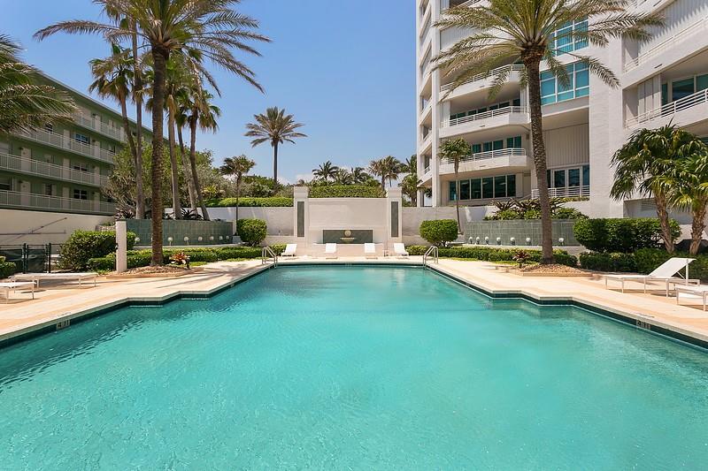 Lauderdale By The Sea, Florida, 33062, United States, 3 Bedrooms Bedrooms, ,4 BathroomsBathrooms,Residential,Active,1986920