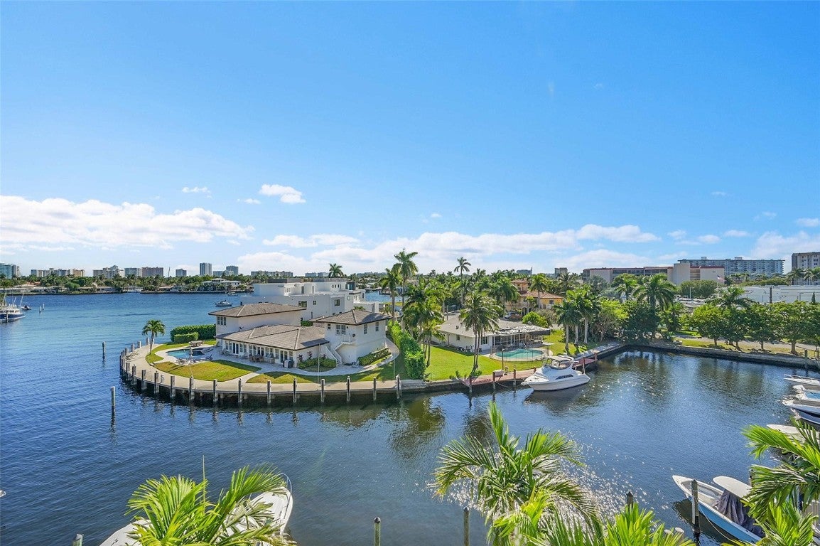 Pompano Beach, Florida, 33062, United States, 3 Bedrooms Bedrooms, ,4 BathroomsBathrooms,Residential,Active,1997627