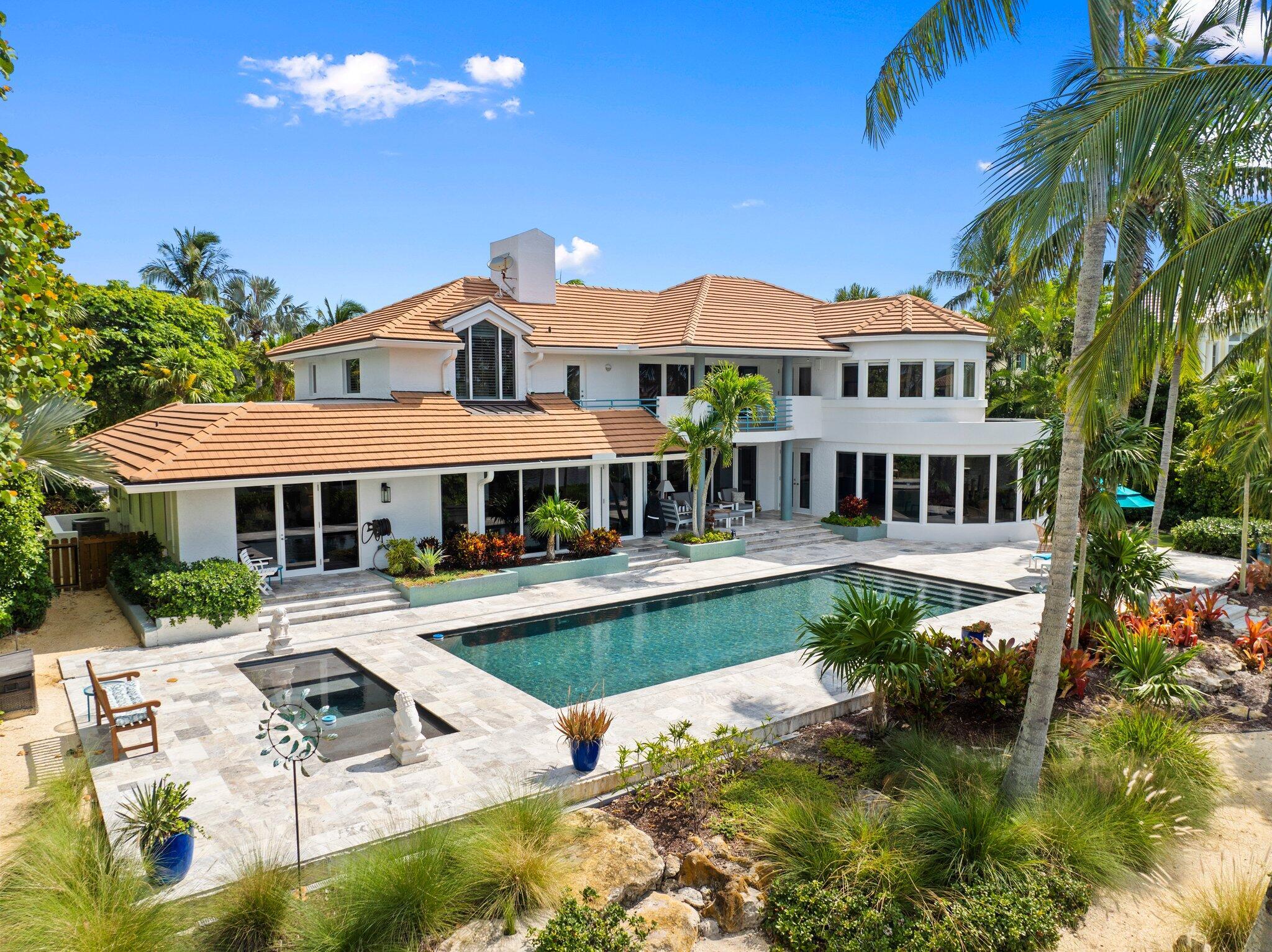 Stuart, Florida, 34996, United States, 4 Bedrooms Bedrooms, ,6 BathroomsBathrooms,Residential,Active,1831837