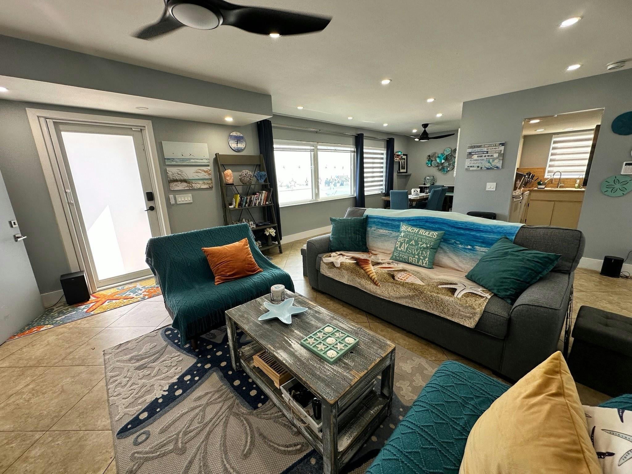 Hollywood, Florida, 33019, United States, 10 Bedrooms Bedrooms, ,9 BathroomsBathrooms,Residential,Active,1988424