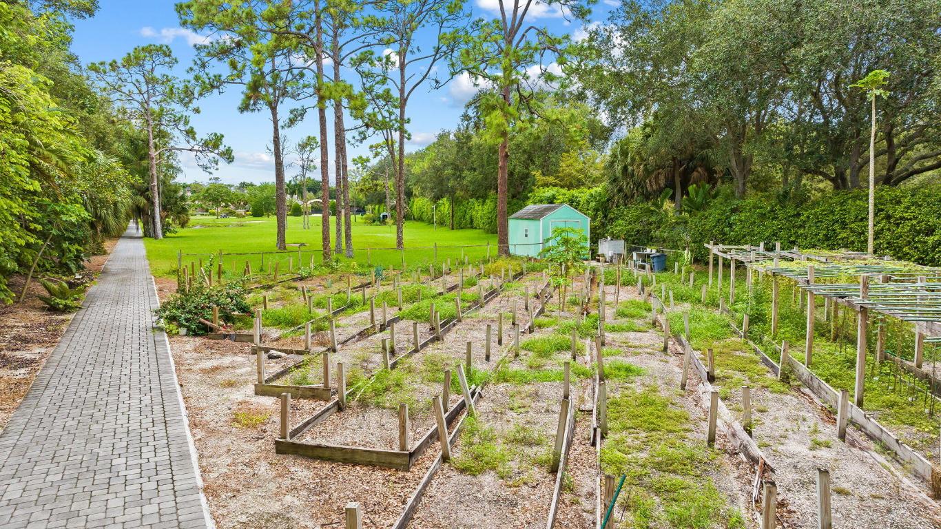 Parkland, Florida, 33067, United States, 7 Bedrooms Bedrooms, ,9 BathroomsBathrooms,Residential,Active,2010918