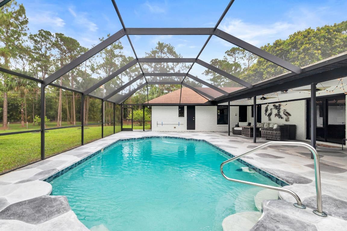 Palm Beach Gardens, Florida, 33418, United States, 3 Bedrooms Bedrooms, ,3 BathroomsBathrooms,Residential,Pending,2008725