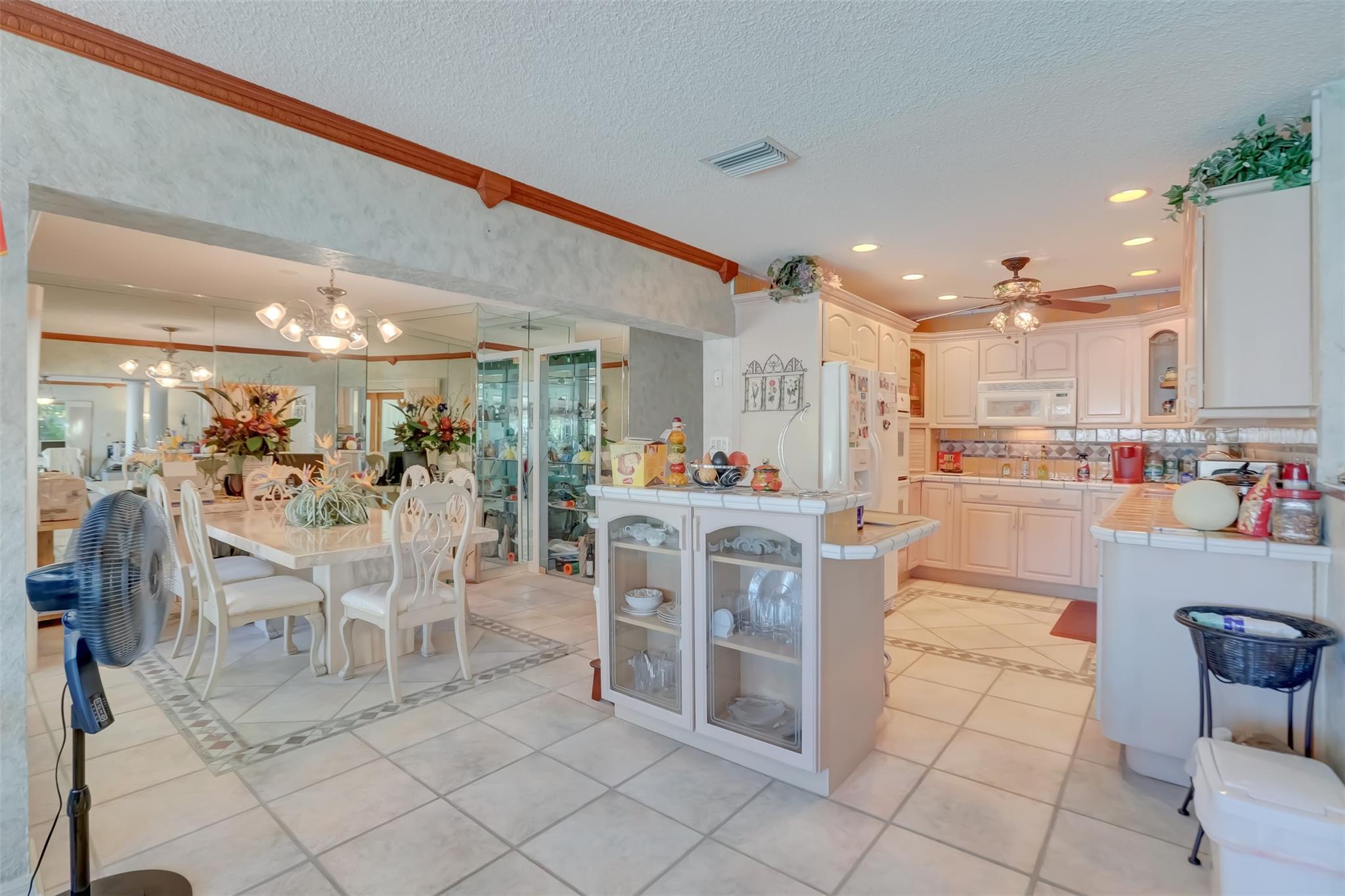 Pompano Beach, Florida, 33062, United States, ,4 BathroomsBathrooms,Residential,Active,1702029