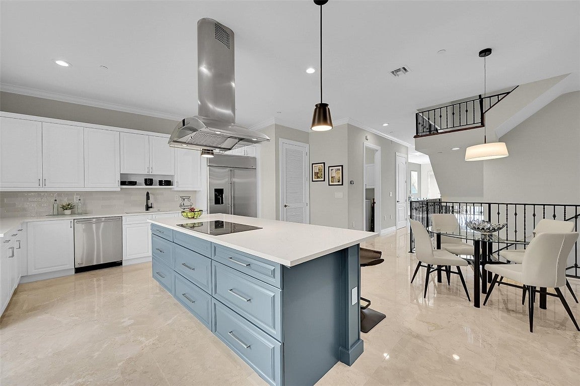 Pompano Beach, Florida, 33062, United States, 3 Bedrooms Bedrooms, ,4 BathroomsBathrooms,Residential,Active,1997627