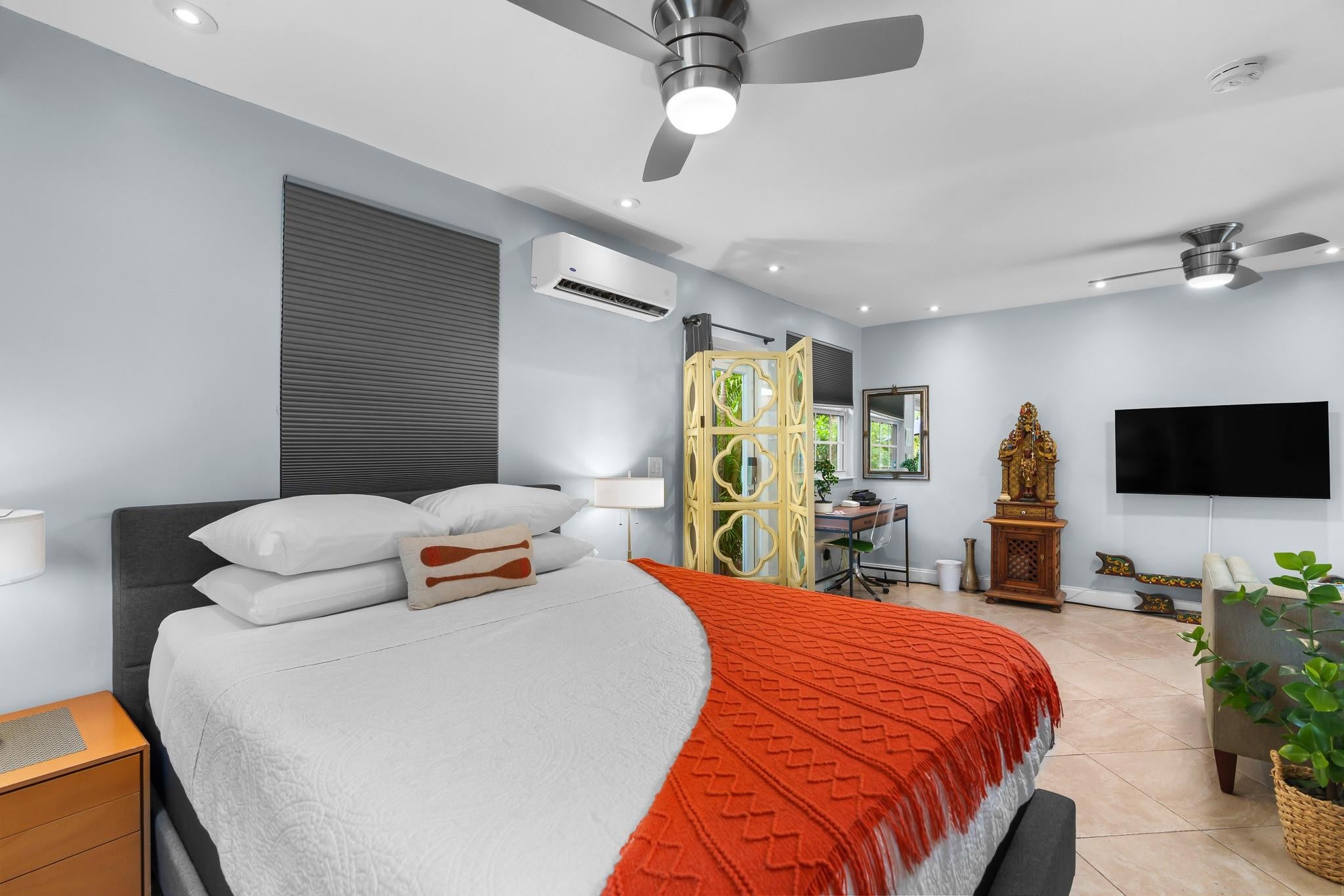 Fort Lauderdale, Florida, 33311, United States, 7 Bedrooms Bedrooms, ,7 BathroomsBathrooms,Residential,Active,2016302