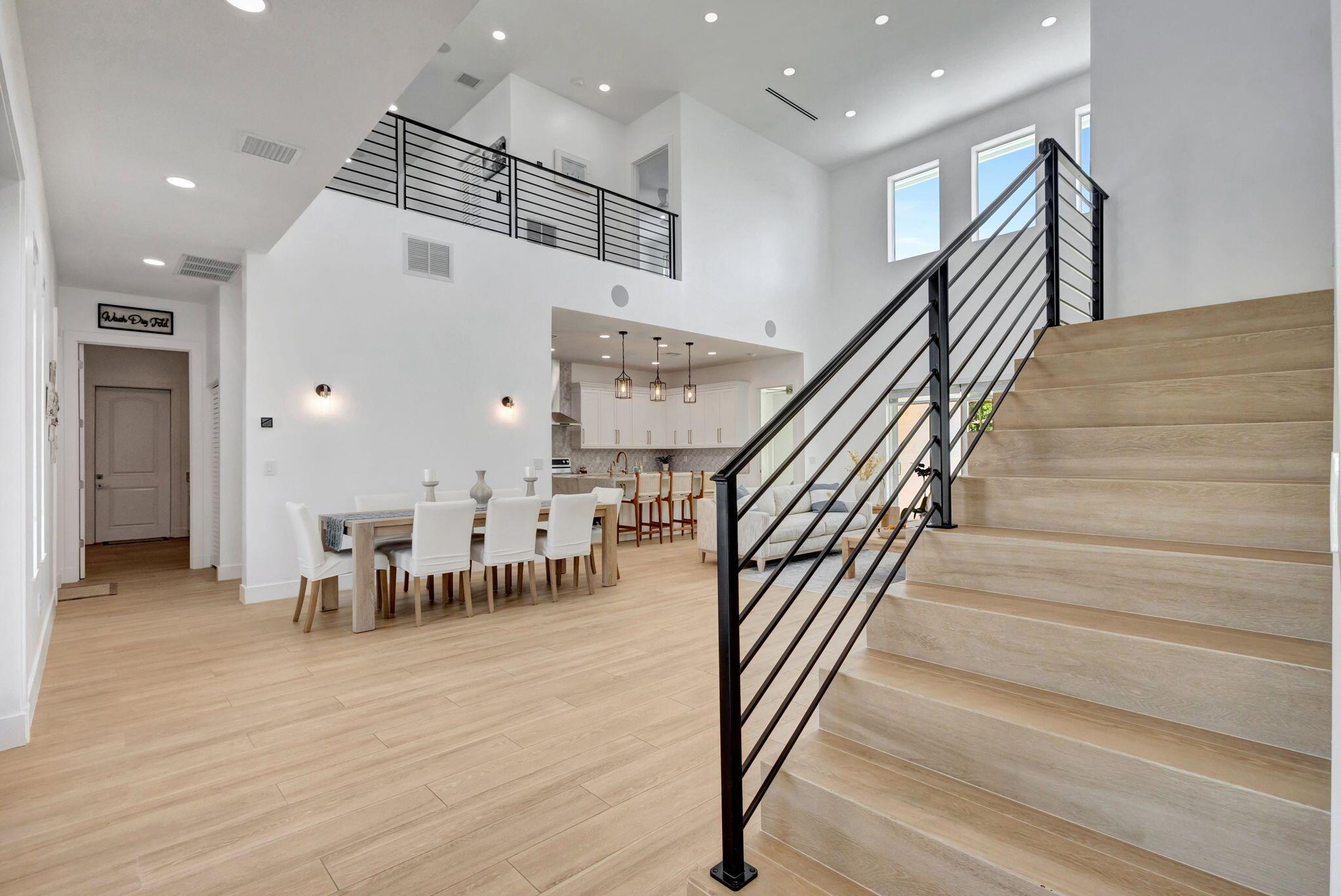 North Palm Beach, Florida, 33408, United States, 4 Bedrooms Bedrooms, ,5 BathroomsBathrooms,Residential,Active,1973305