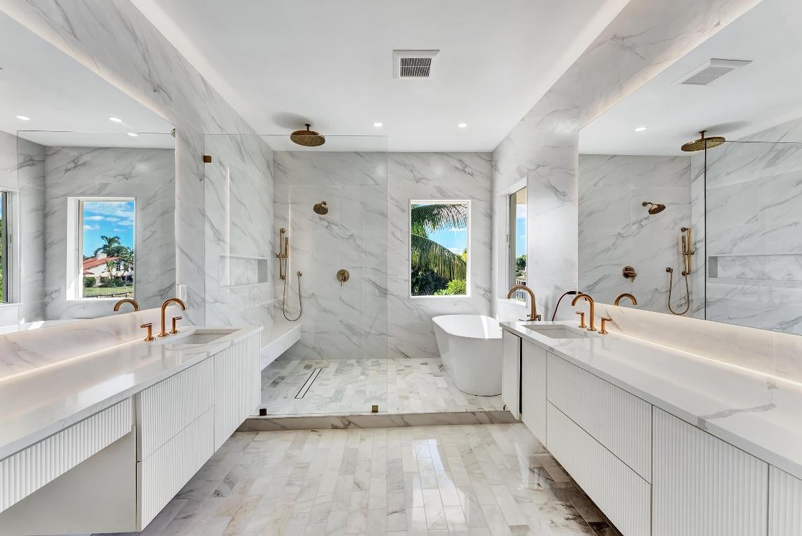 Boca Raton, Florida, 33432, United States, 4 Bedrooms Bedrooms, ,5 BathroomsBathrooms,Residential,Active,1990028