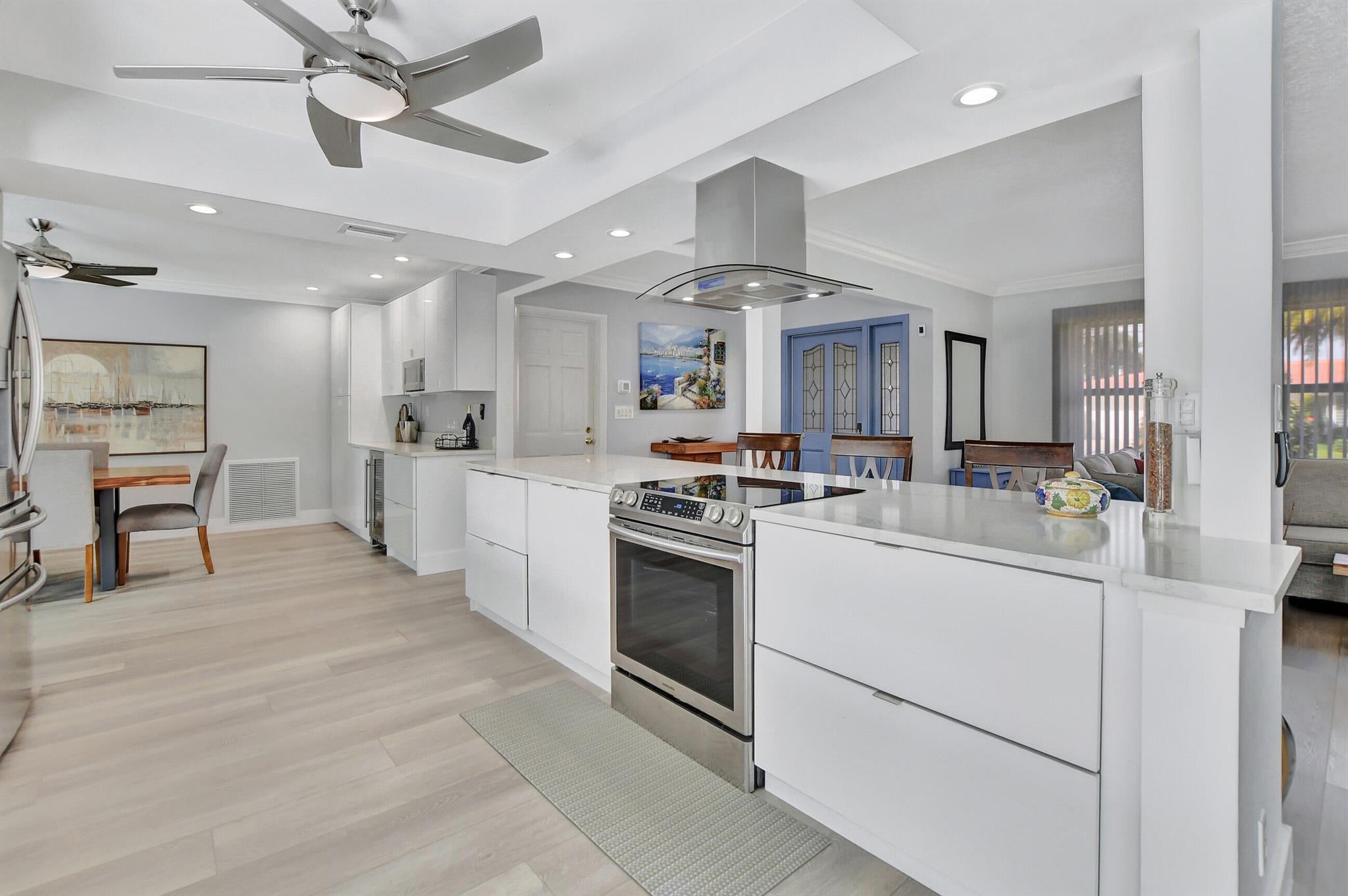 Boca Raton, Florida, 33487, United States, 4 Bedrooms Bedrooms, ,3 BathroomsBathrooms,Residential,Active,1946516