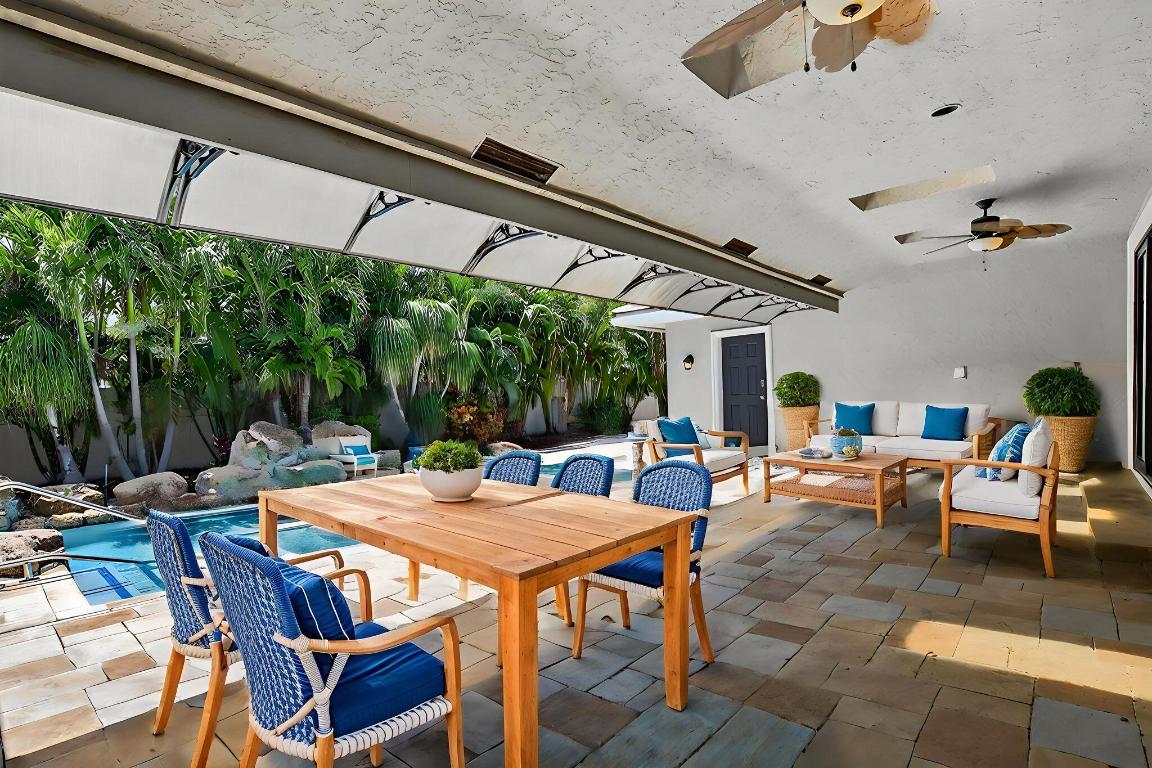 Boca Raton, Florida, 33487, United States, 5 Bedrooms Bedrooms, ,4 BathroomsBathrooms,Residential,Active,2008713