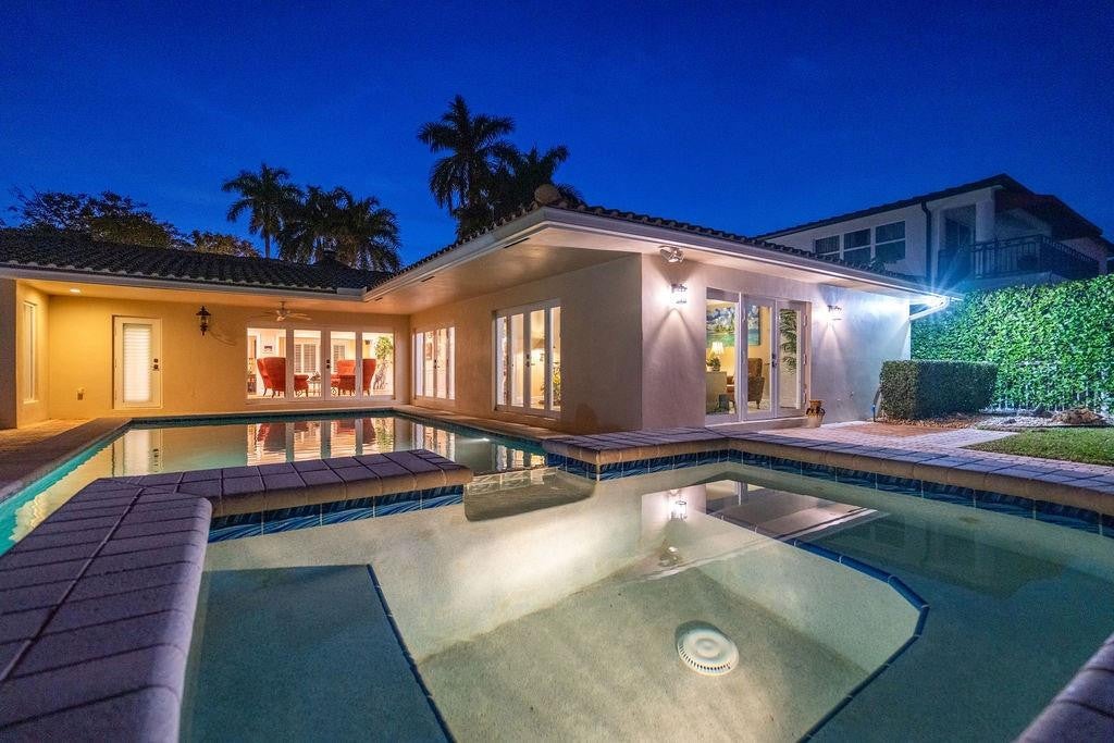 Lighthouse Point, Florida, 33064, United States, 3 Bedrooms Bedrooms, ,4 BathroomsBathrooms,Residential,Active,2011217